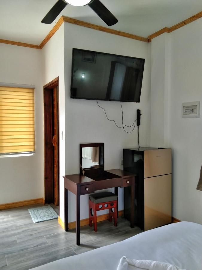 Tequila Cove Bed and Breakfast Panglao Exterior foto